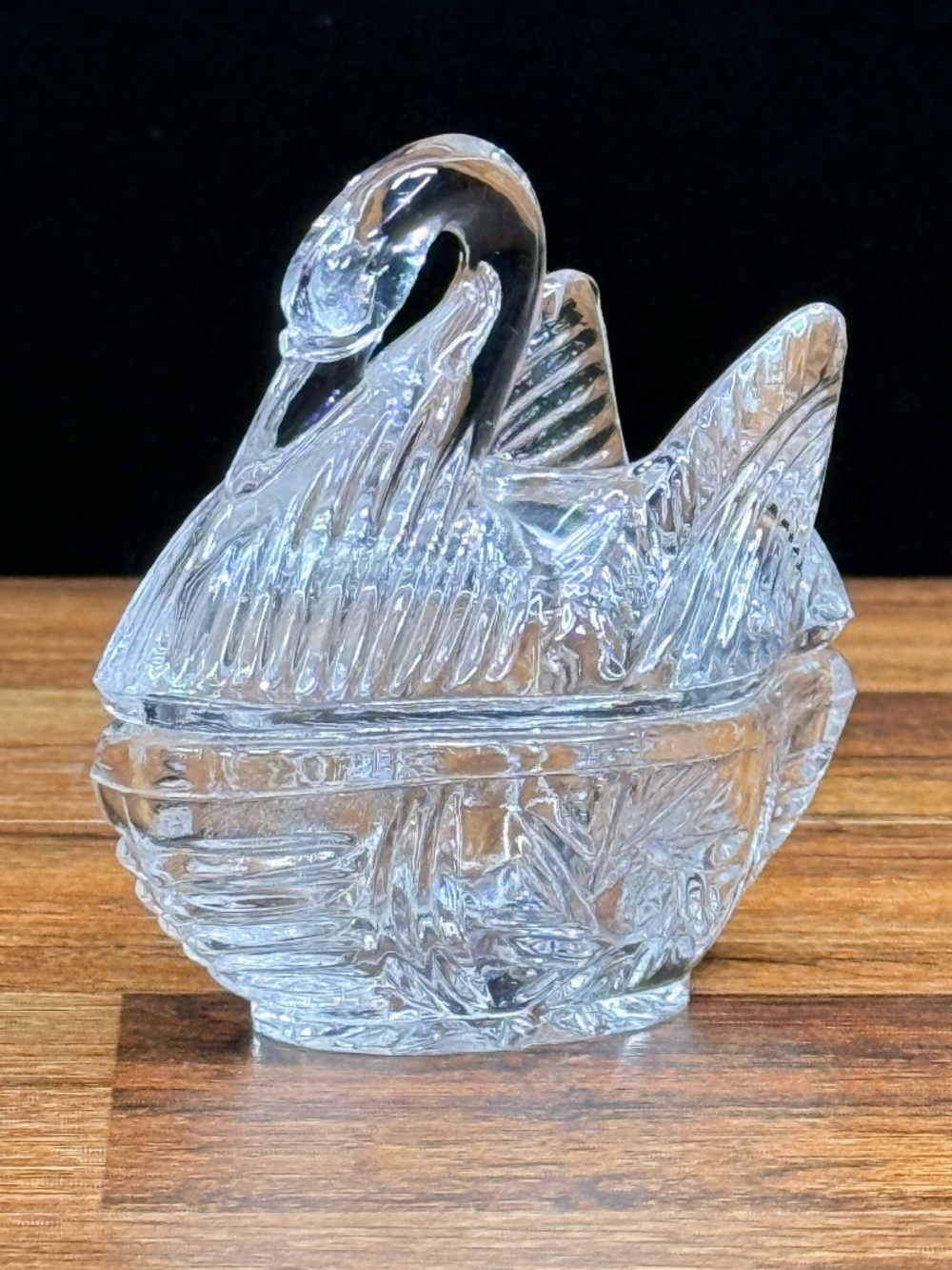 24% Lead Crystal Swan Trinket Dish
